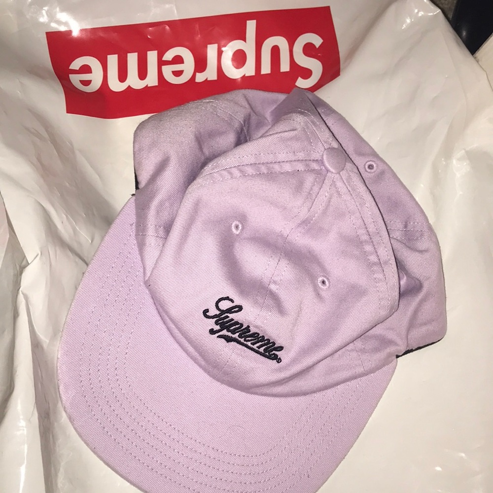 Supreme logo fitted 6 panel